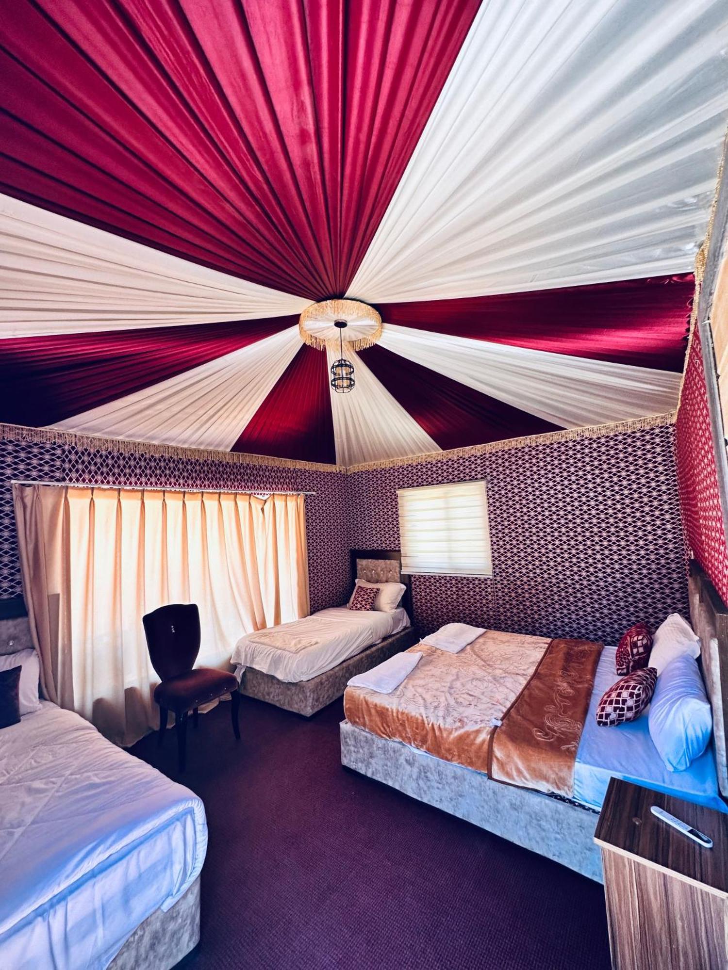 Campsite Roza Luxury Camp Wadi Rum