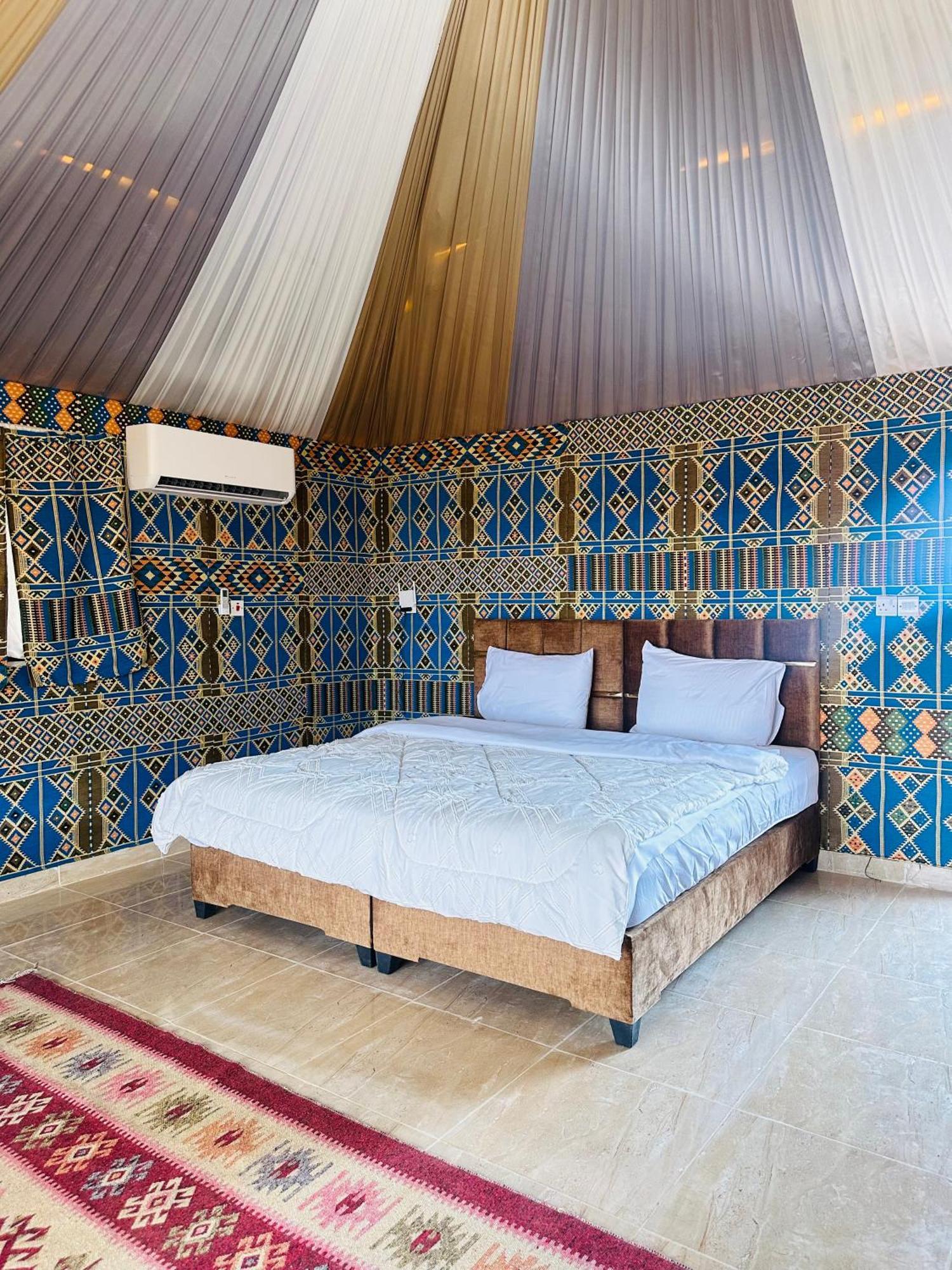Campsite Roza Luxury Camp Wadi Rum