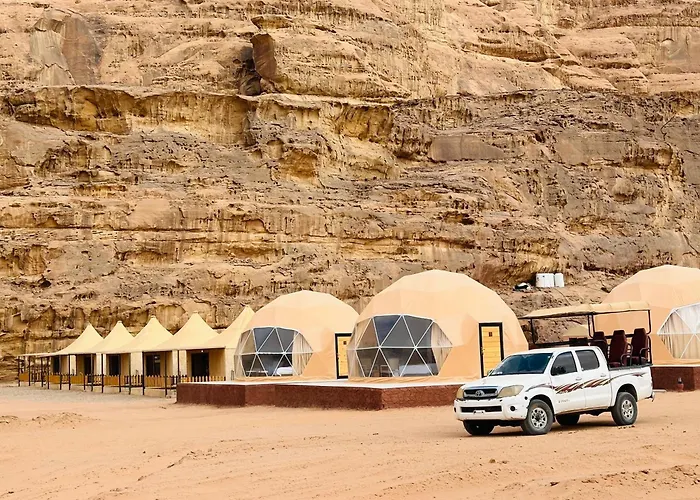 Rum Roza Luxury Camp