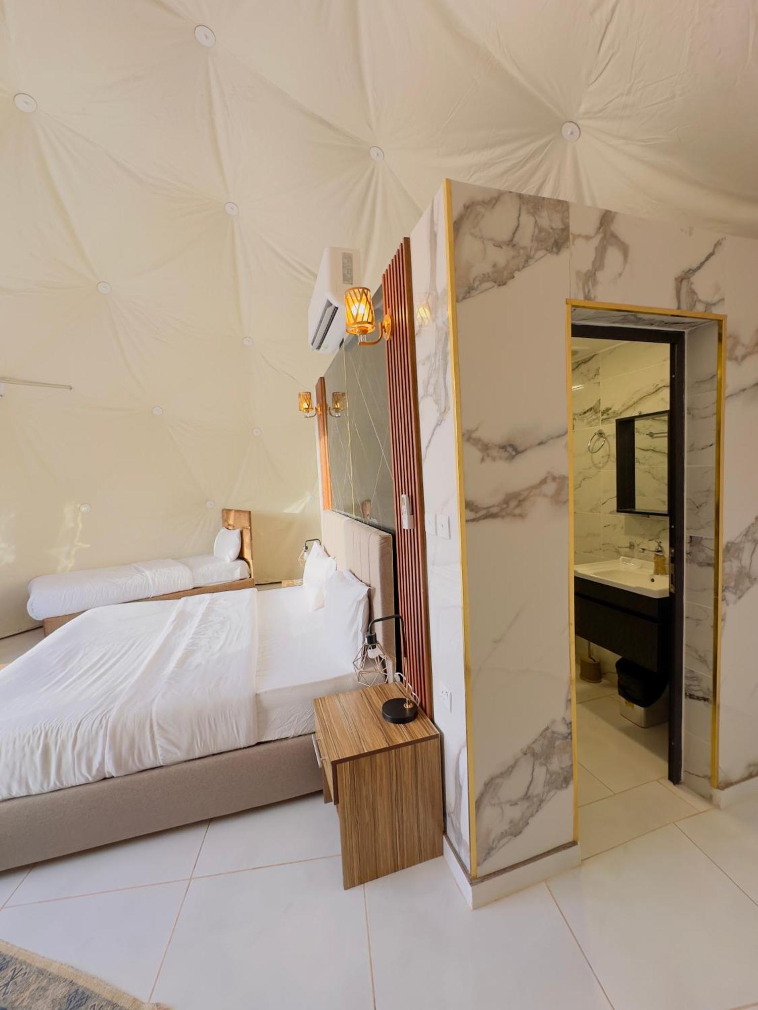 Roza Luxury Camp 5*